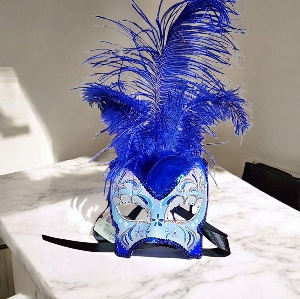 Pier 1  Italian Womens Masquerade Mask... signed 2013